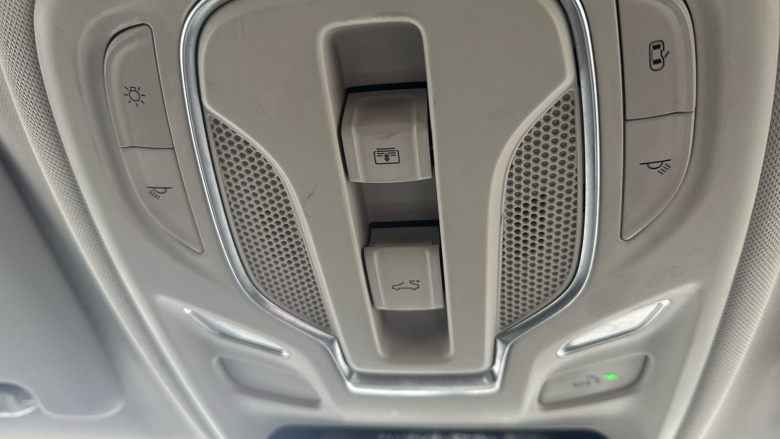 MG Hs 1.5 T-GDI Exclusive 5dr DCT Petrol Hatchback